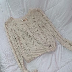 Hollister sweater